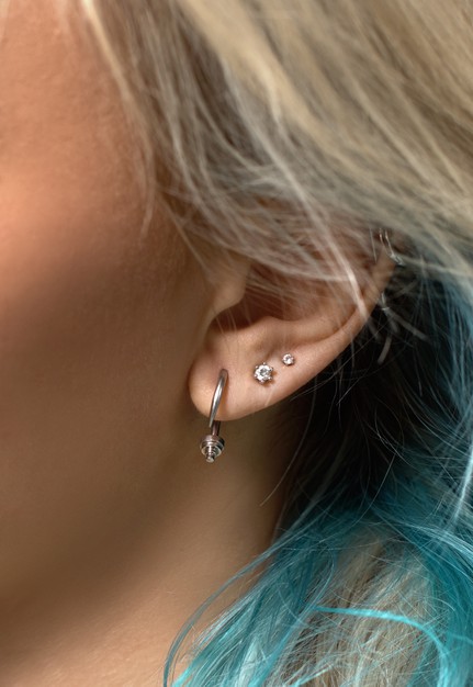 Comment bien cicatriser piercing oreille ?