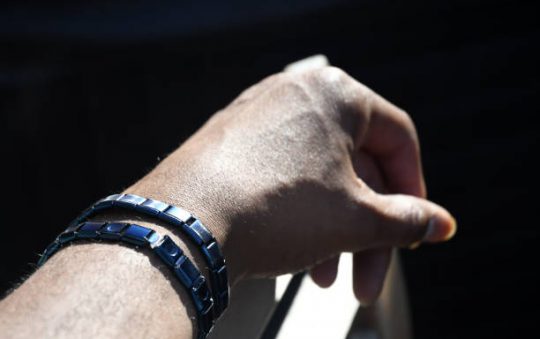 Comment marche un bracelet magnétique ?